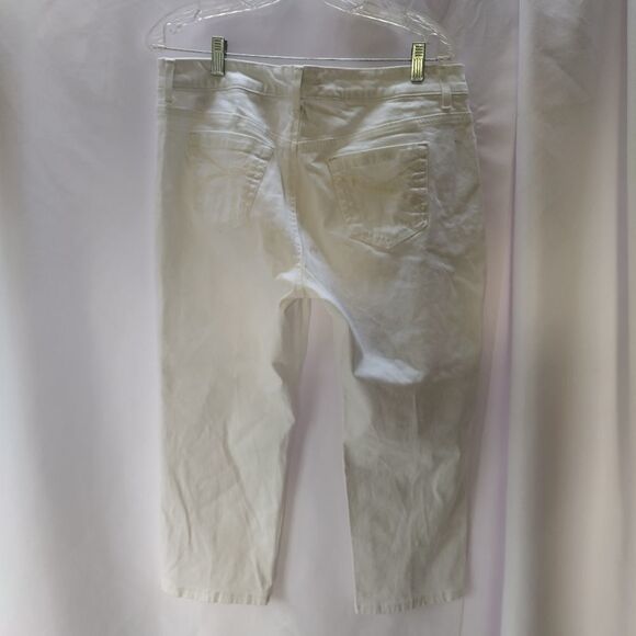 Bandolino capris  - Picture 2 of 7